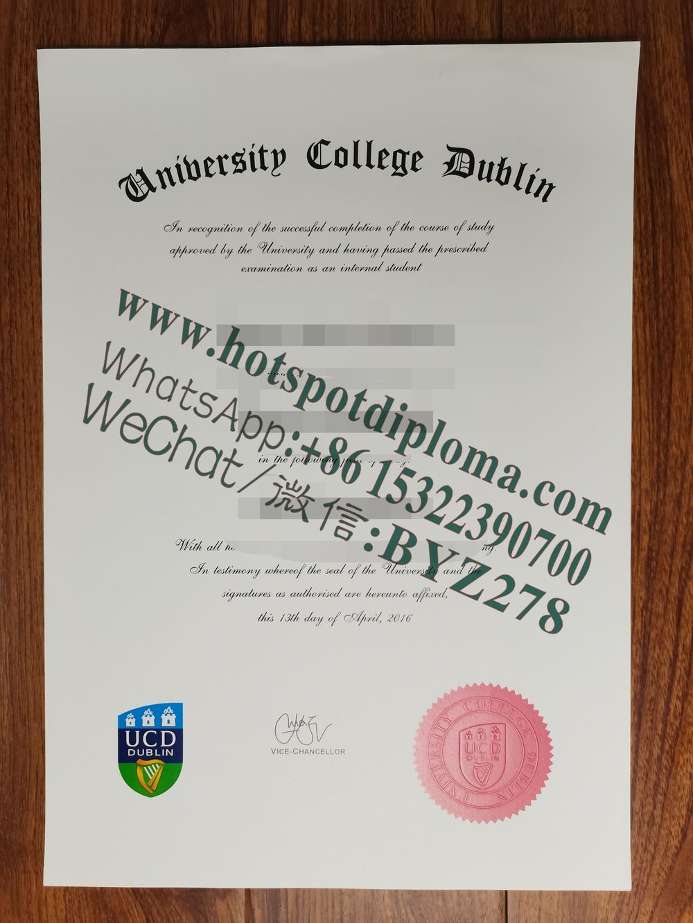 Fake University College Dublin Diploma certificate